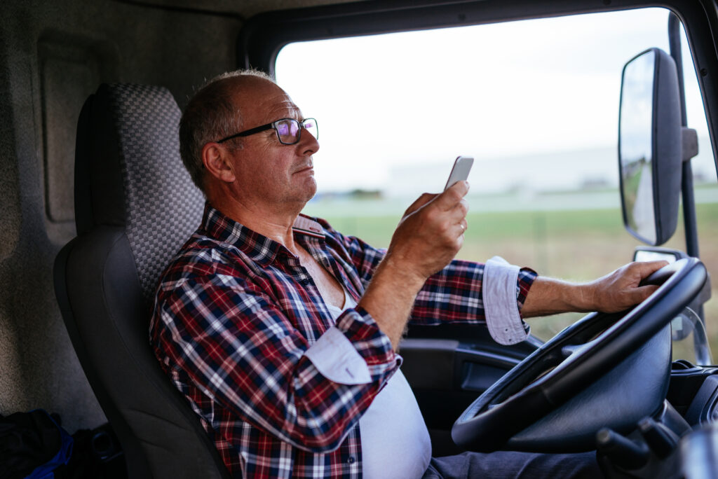 Driving with a mobile phone - HGV Training Network