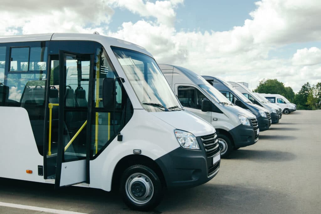 Teachers need CPC license for minibuses - HGV Training Network