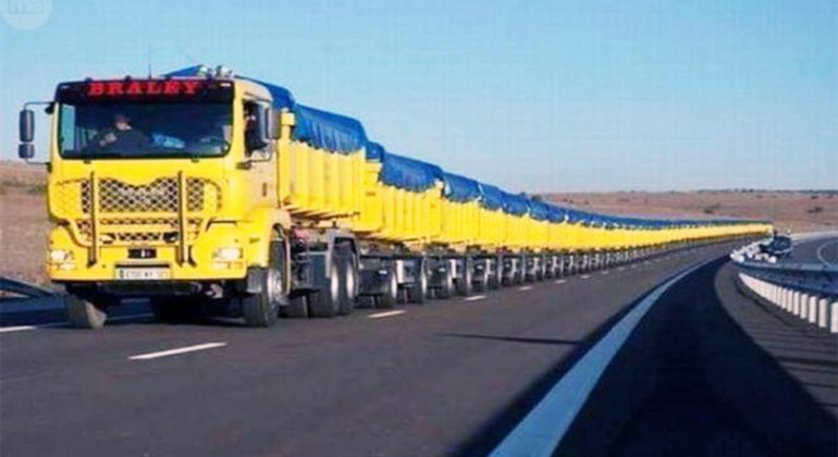 Worlds longest trucks