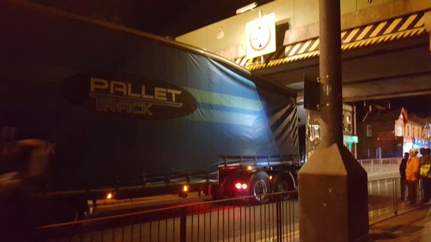 Stolen HGV gets wedged - HGV Training Network