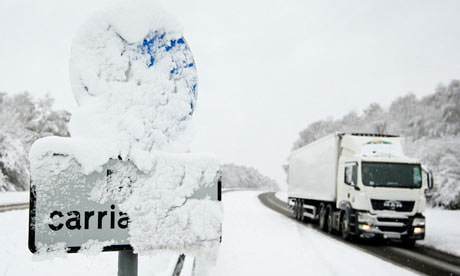 Lorry in the snow - HGV Training Network