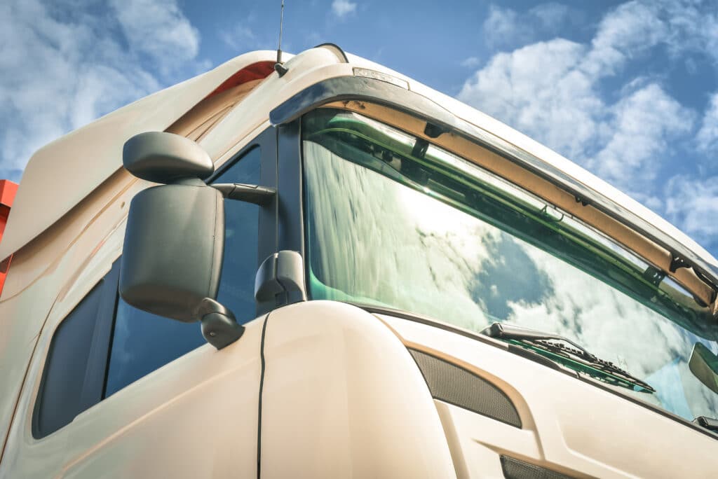 The benefits of HGV training for large goods vehicle drivers