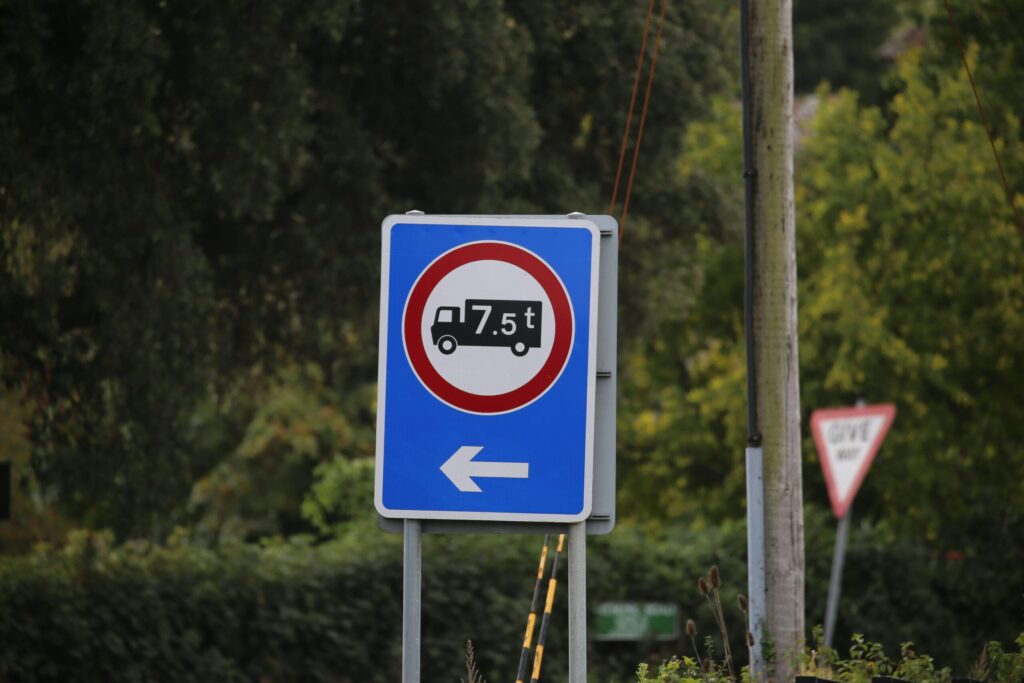 Can I drive a 7.5-tonne lorry