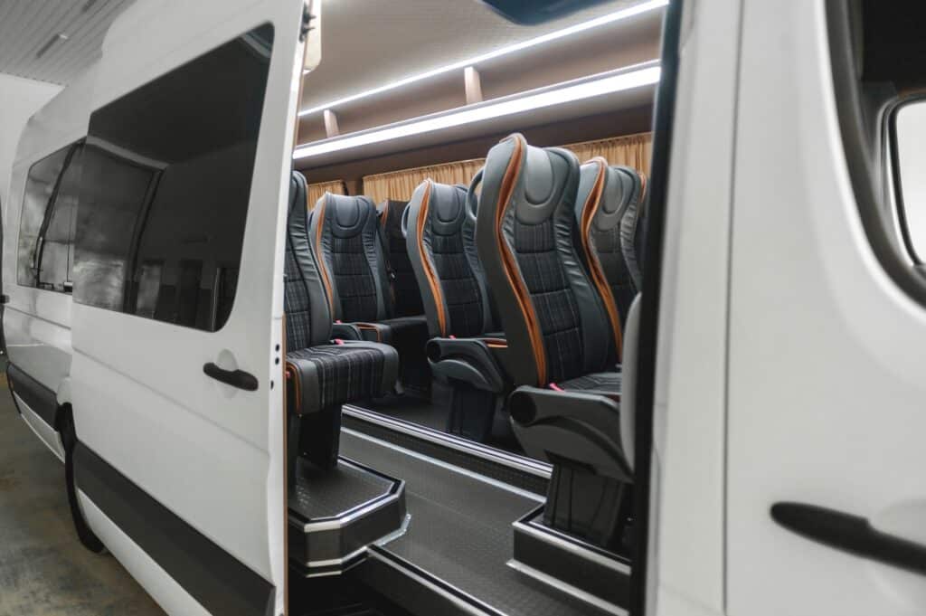 What licence do you need to drive a minibus?