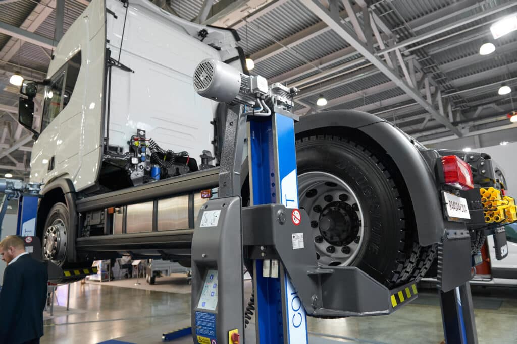 Check HGV MOT status