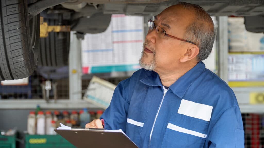 Check HGV MOT status