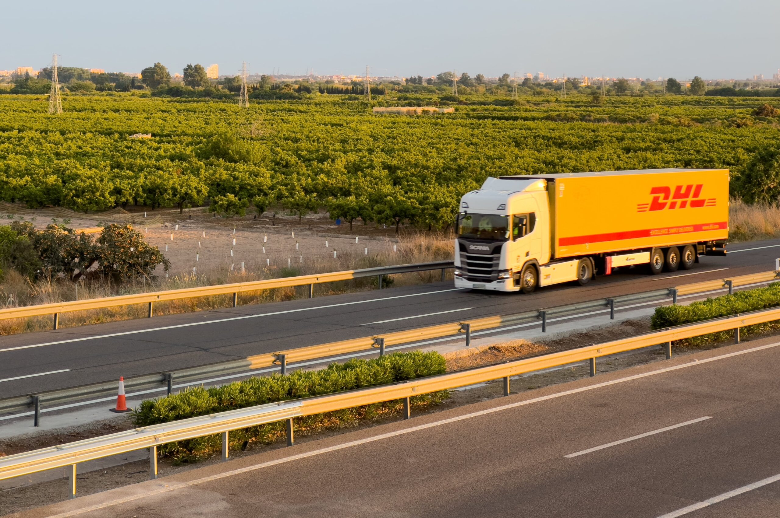 DHL driver training DHL driver training - HGV Training Network