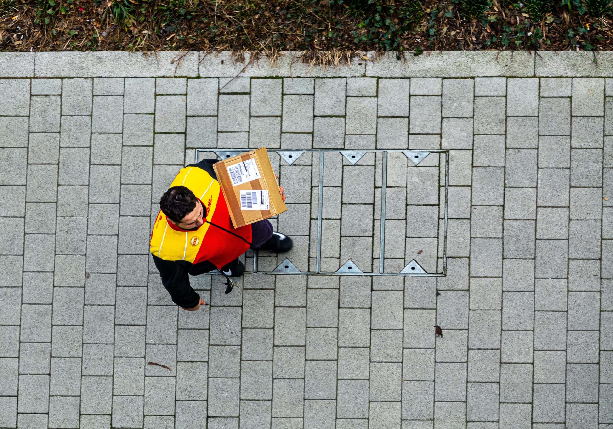 Training DHL Drivers DHL driver training - HGV Training Network