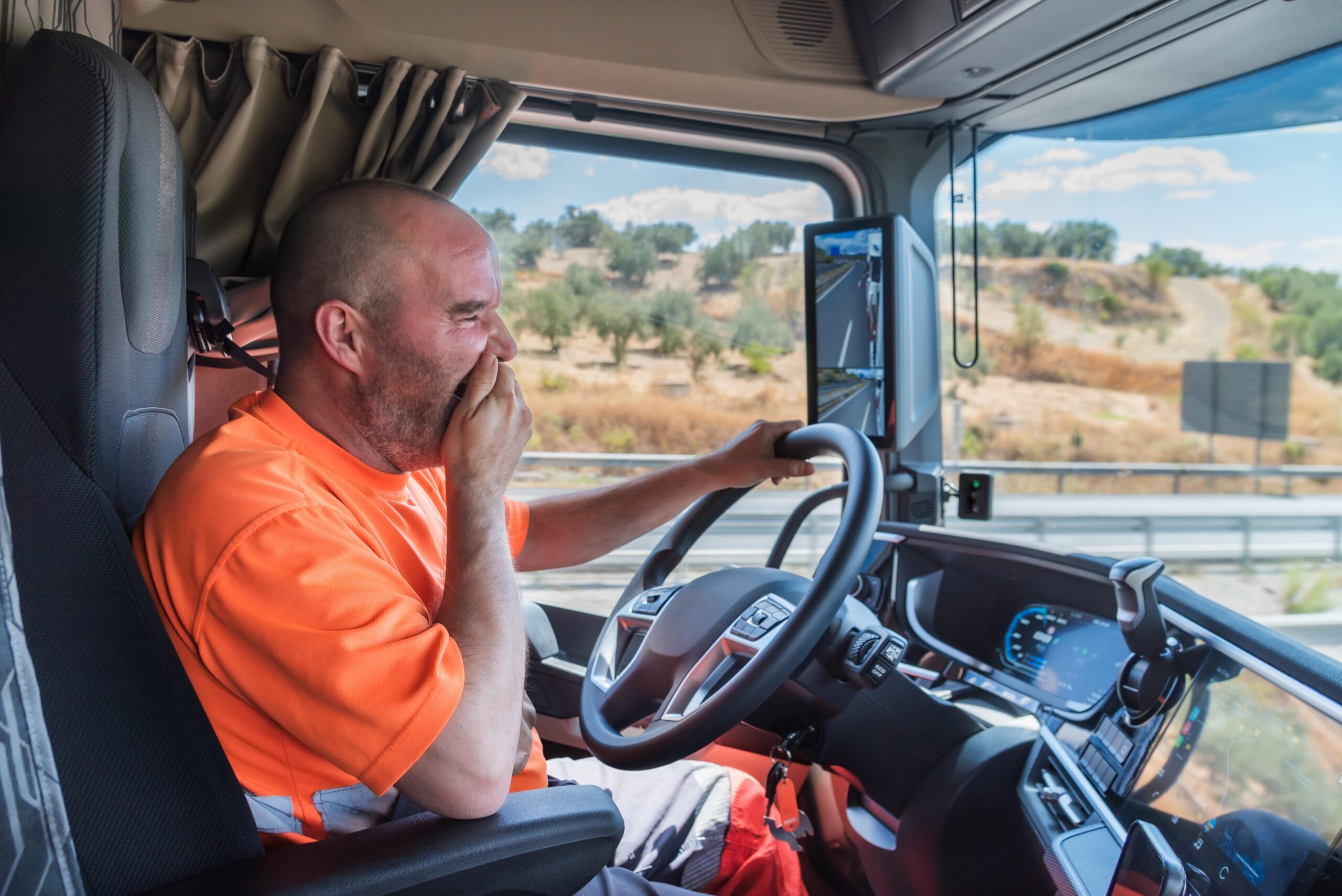 How often should you take breaks while driving? - HGV Training Network